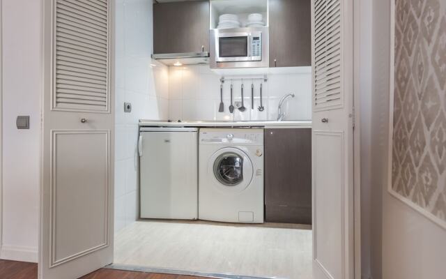 Alterhome Apartamento Plaza de Castilla III