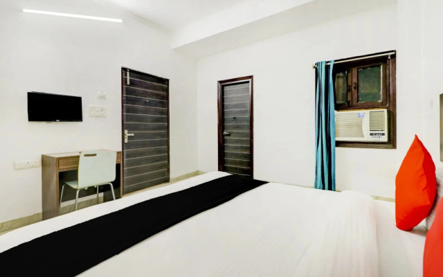 Hotel Libet by OYO Rooms