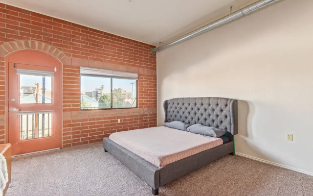 Stunning Phoenix Prime Urban Living