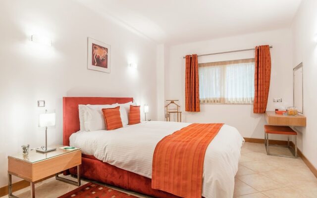 Posh Apartment in Lagos With Jacuzzi