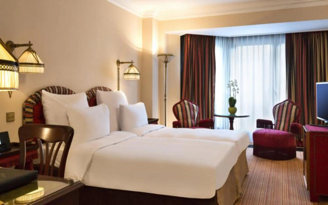 Hotel Barsey by Warwick