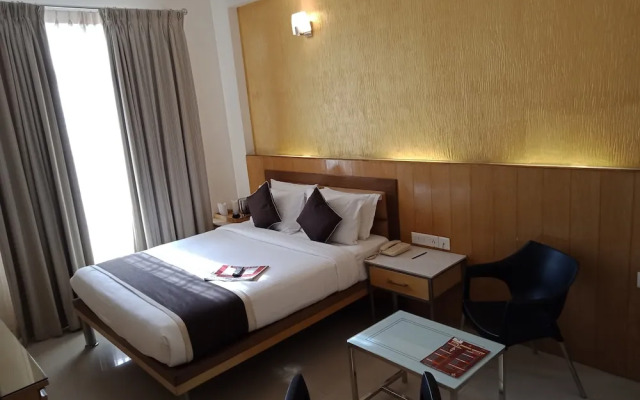 Sandesh Kingston by Agira Hotels