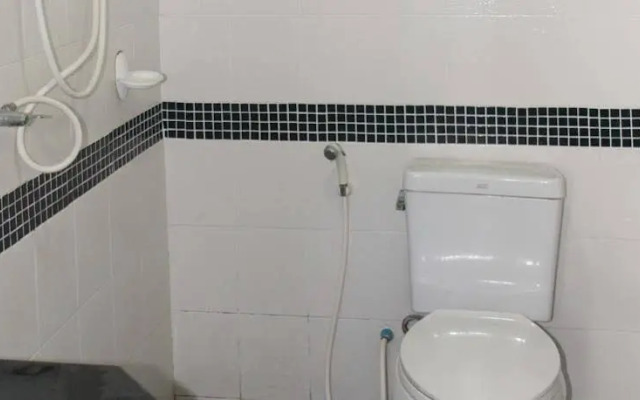 Patong Bay Guesthouse