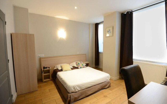 Lafayette Hotel