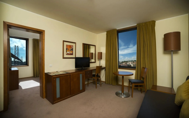 Vila Gale Opera Hotel