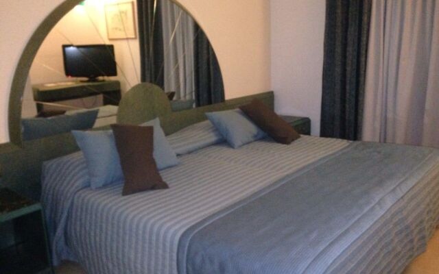 Miceneo Palace Hotel