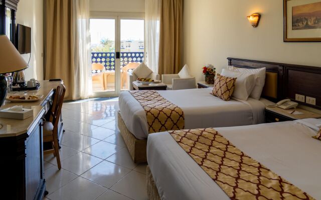 Grand Oasis Resort
