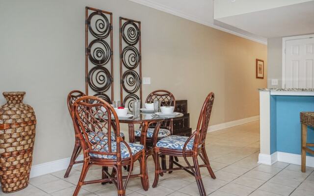 Emerald Beach 2328 -1495628