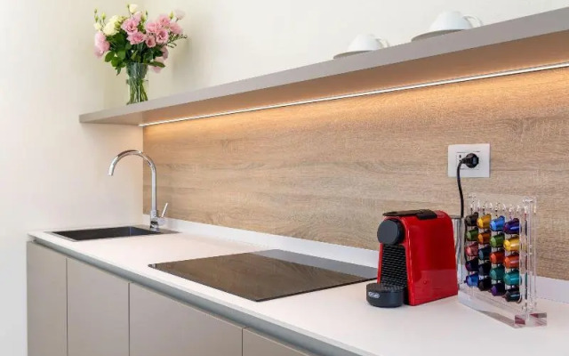 Palace Lido Hotel Suites