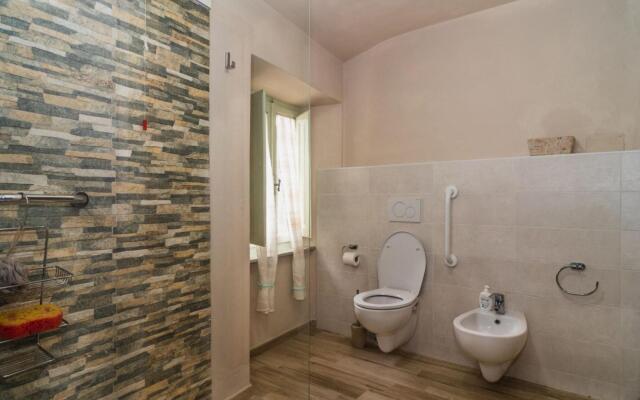 Cheerful holiday home in Poggio with private garden