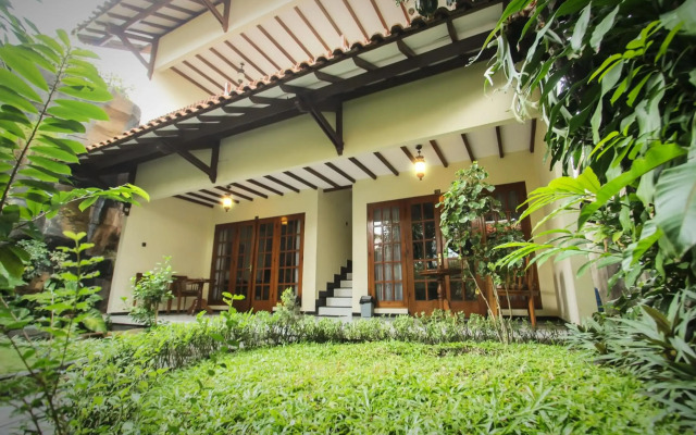 Duta Garden Hotel