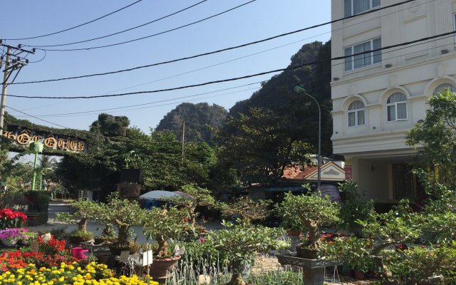 Ha Long Park Hotel