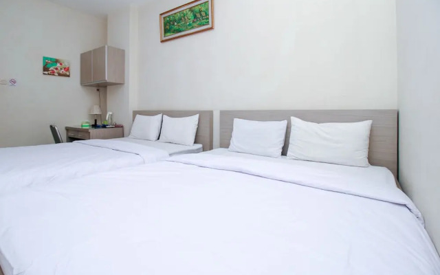 Blossom Resident Blok M