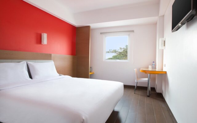 Amaris Hotel Citra Raya – Tangerang