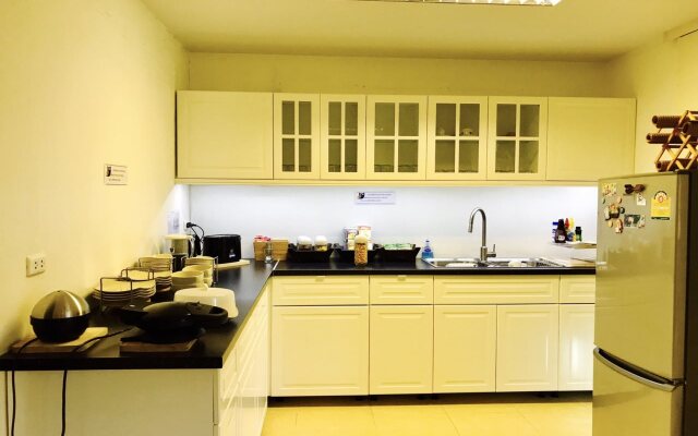 Ban Patong Residence