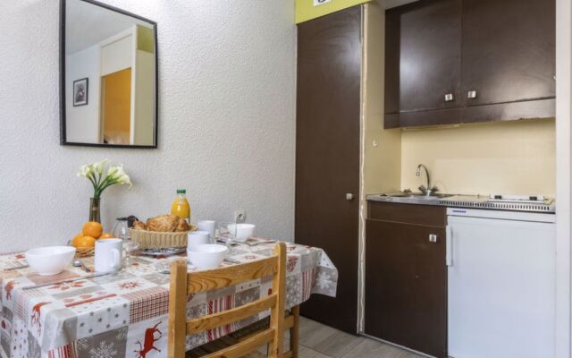 La Roche Blanche 12141