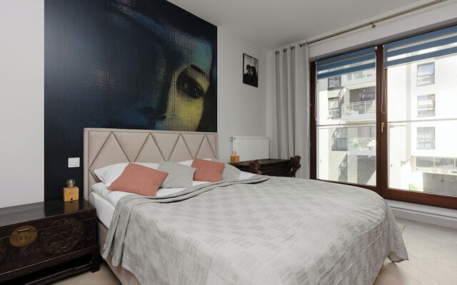 Okrzei Apartment Warsaw Praga by Renters