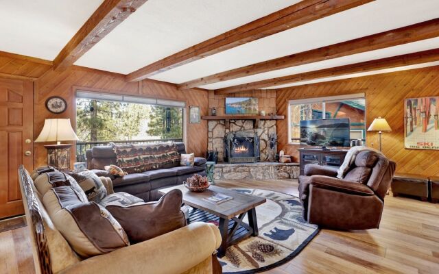 Mockingbird Mountain Getaway #2380