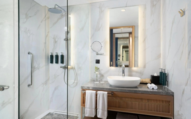 DoubleTree by Hilton Jakarta Bintaro Jaya