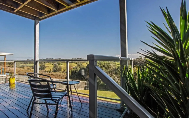 Saltwater Breeze Retreat