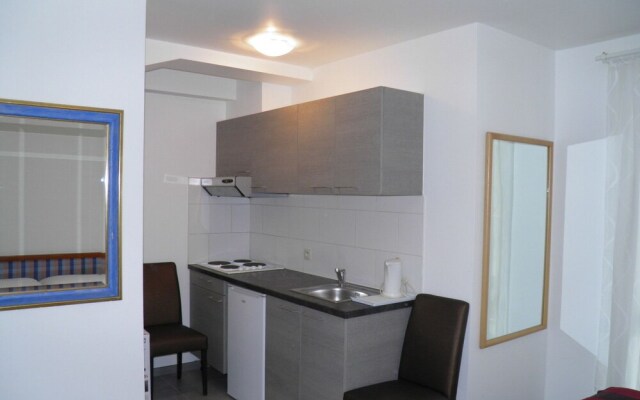 Holidays Hostel Midi