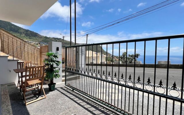 Little heaven Calheta Apartment
