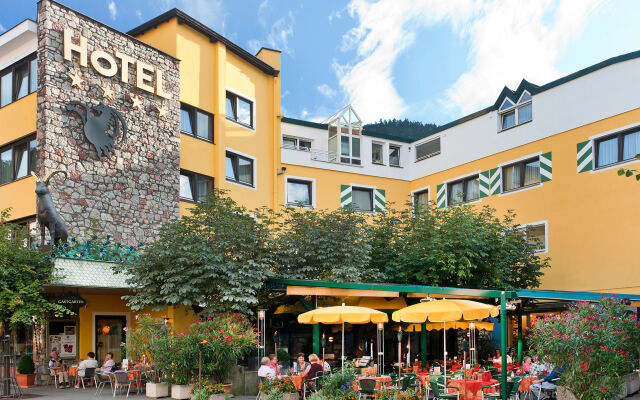 Hotel Schrofenstein