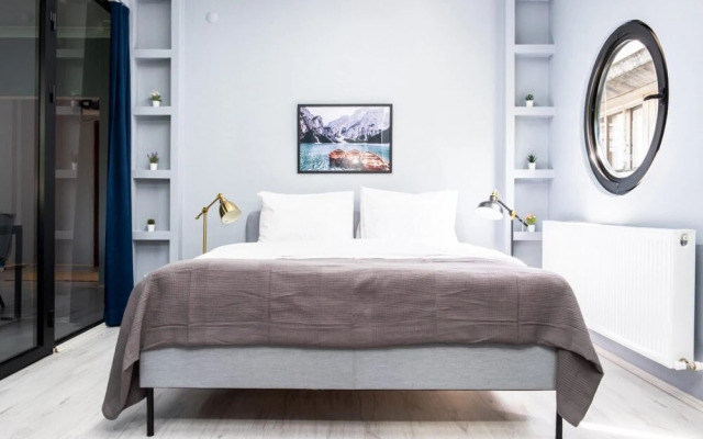 Charming Flat Near Bagdat Street in Kadikoy