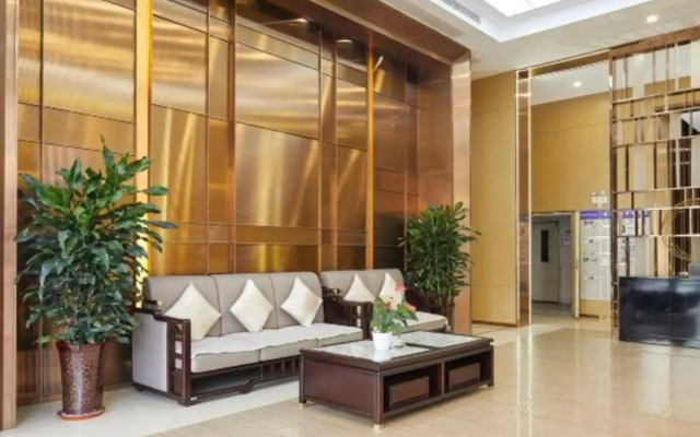 Sunny Hotel