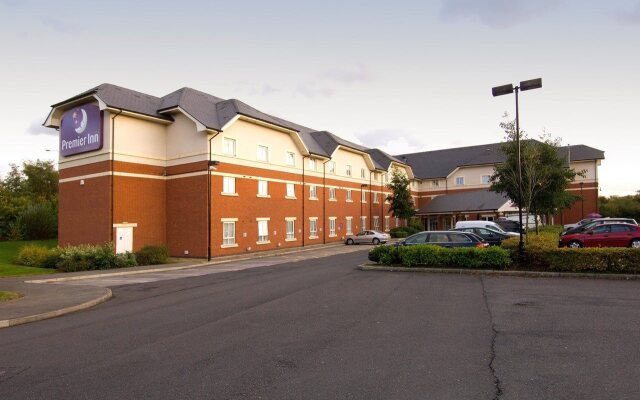 Premier Inn Warrington (M6/J21)