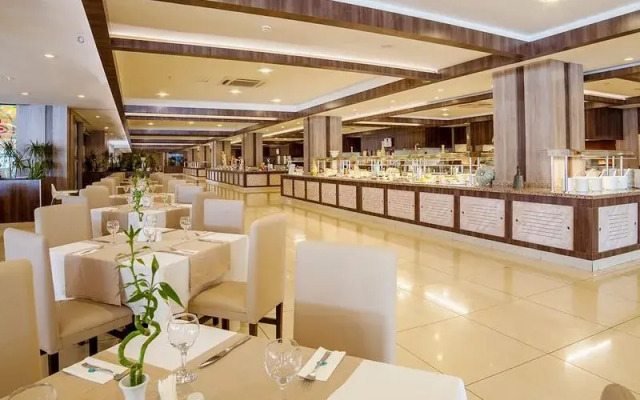 Hotel Turan Prince 
