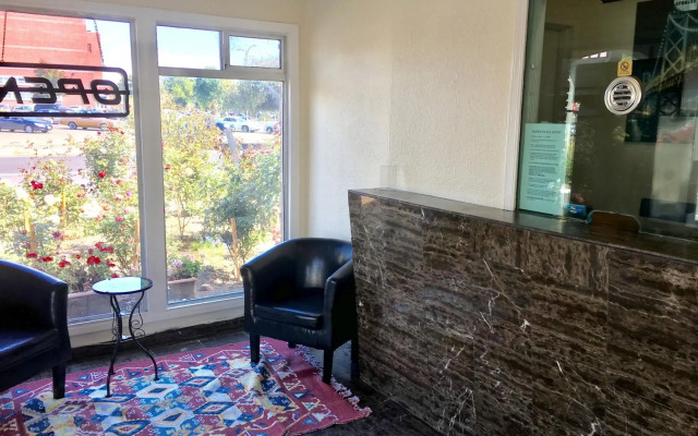 Civic Center Motel