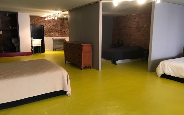 Handsome Chic Loft