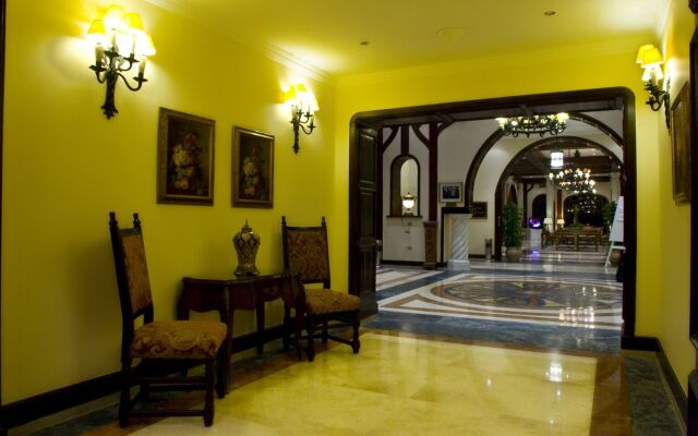 Helnan Auberge Hotel