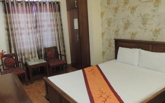 Danh Nam 2 Hotel