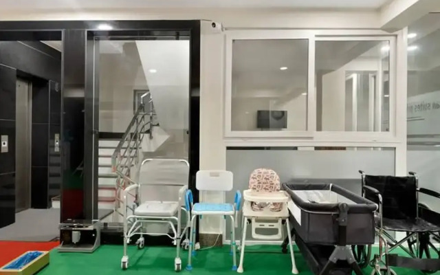 City Oasis w Bathtub n Balcony