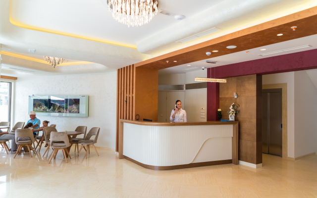 Hotel Kadmo by Aycon