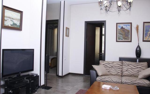 Yerevan Apartment at Tpagrichner