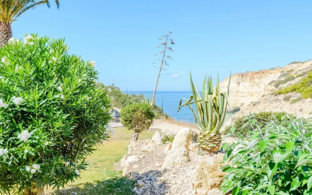 The Little Paradise With Sea Views