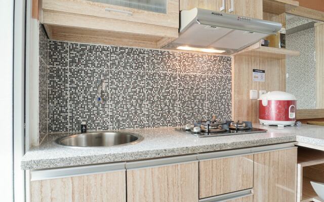 Homey and Fresh 2BR Green Pramuka Apartment