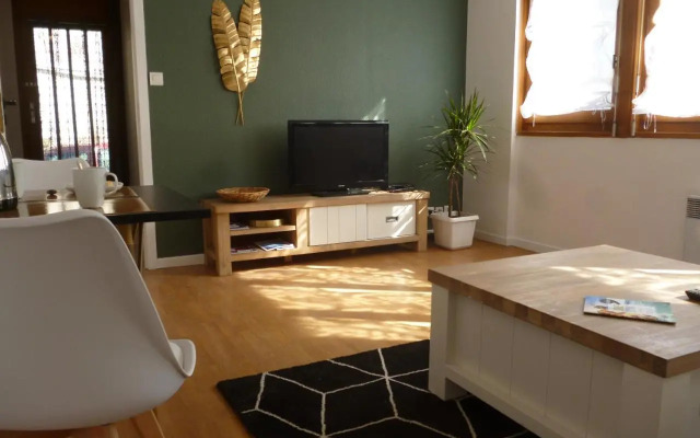 4 Clarence app avec parking Hyper centre Thonon