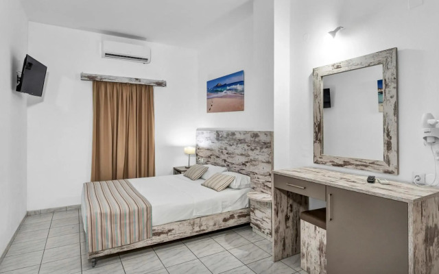 Evina Rooms & Suites