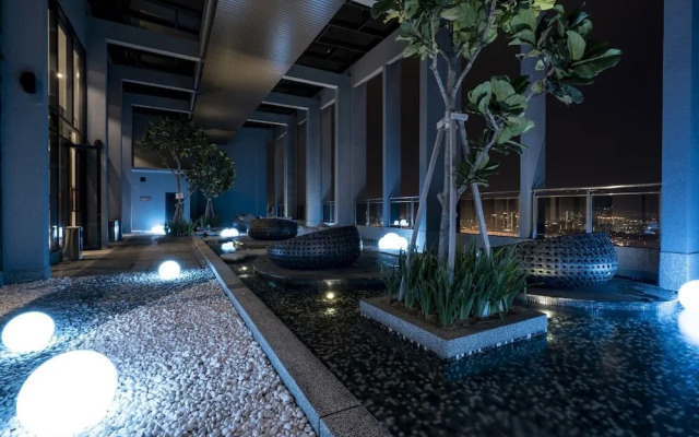 ZEN Home Expressionz Suites