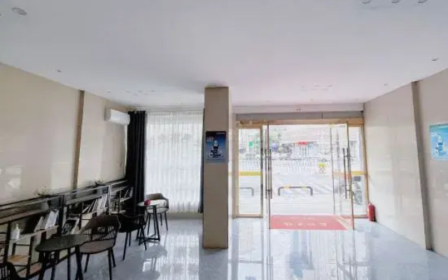 Dehao Business Hotel