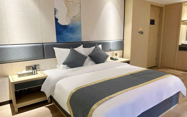 Shatou Hairun Hotel