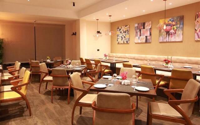 Udaan Olive Hotel & Spa Pelling