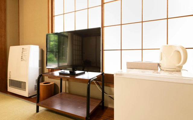 Yamanakako Ryokan RYOZAN – Guest Rooms – Yamanakako