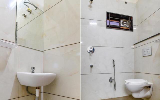 Hotel Blue Moon, Indore
