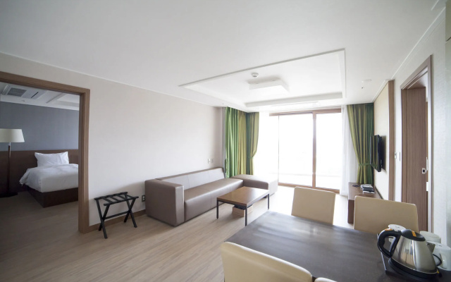 Tongyeong Dongwon Resort & Youth Hostel