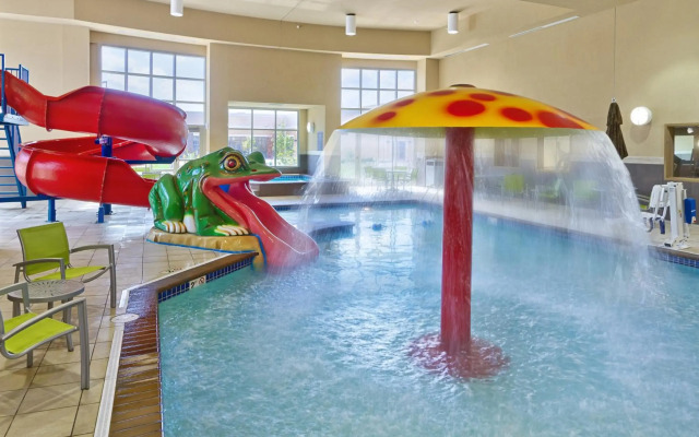 Clubhouse Hotel & Suites Pierre